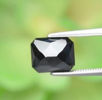 2.92 carat untreated blue spinel