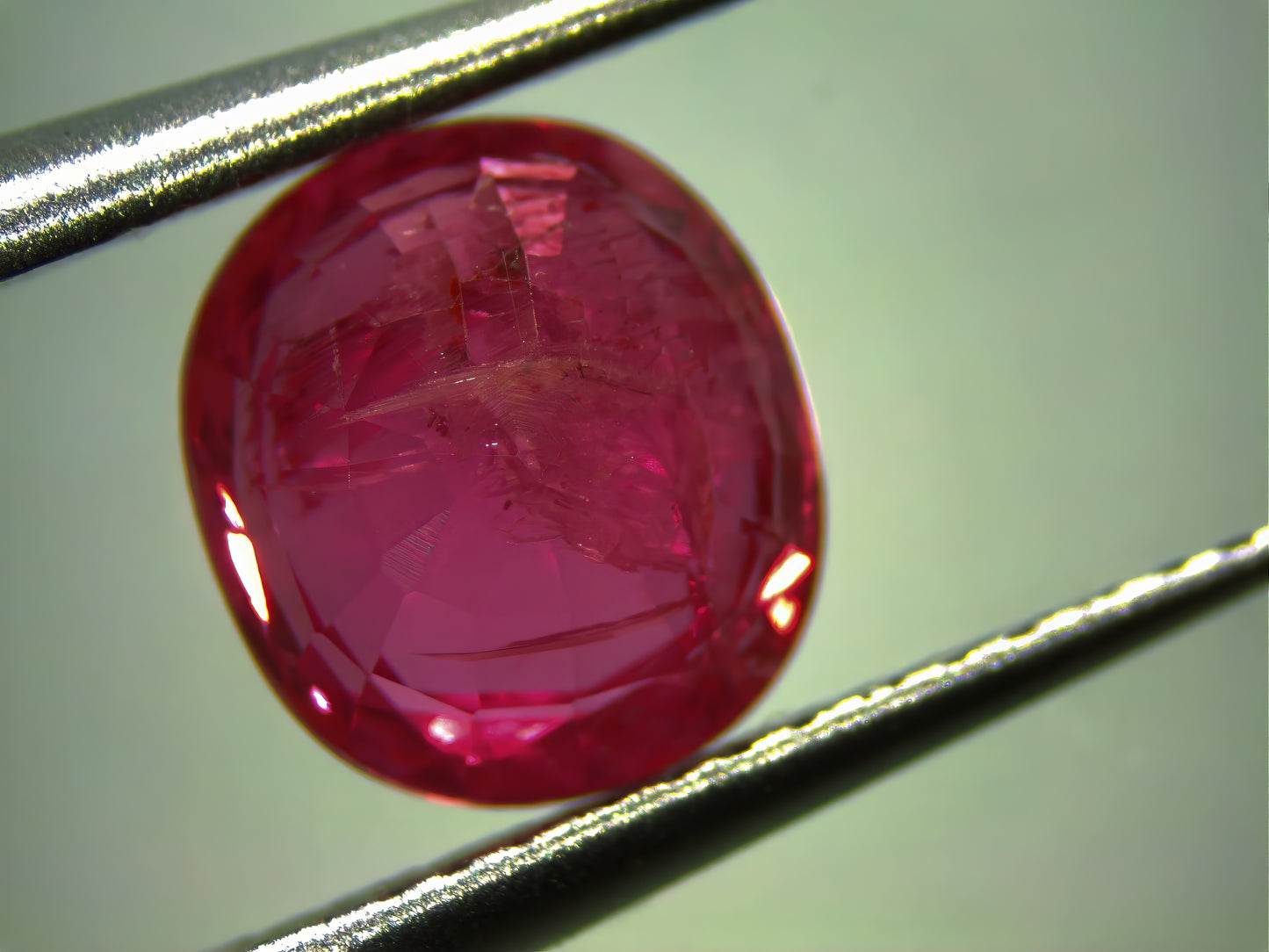 GIA Certified 1.61 carats Red Ruby Unheated/Untreated with GIA certificate