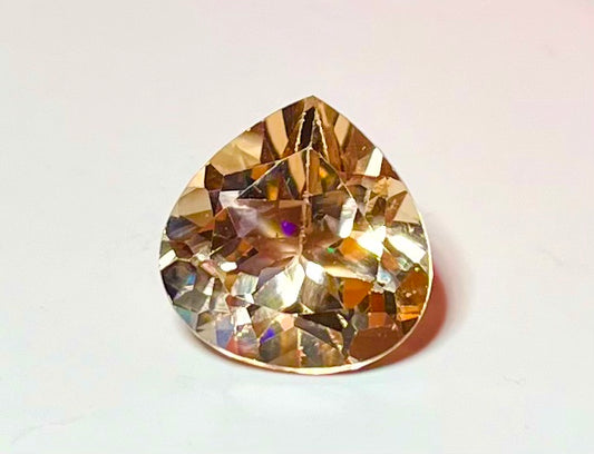9.95 carat peach tourmaline from Tanzania, untreated and eye clean